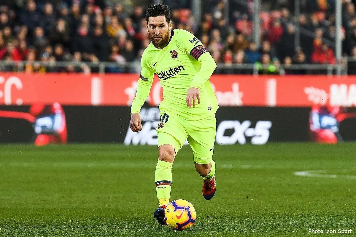 ol ce lyonnais ne flippe pas devant l extra terrestre messi icon sipausa 25401831243349