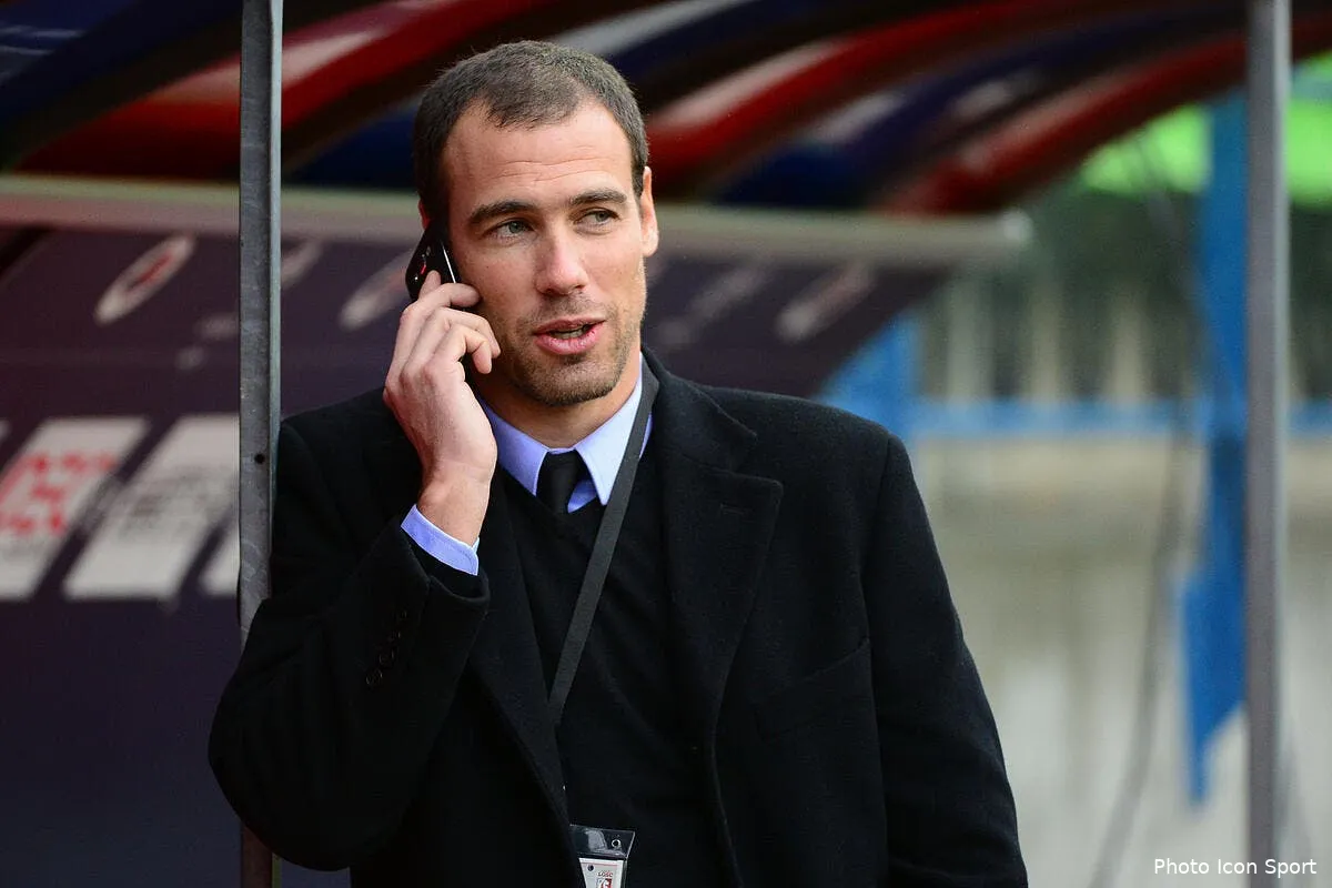 ol cheyrou ne sert a rien le psg se moque de lyon bruno cheyrou284719