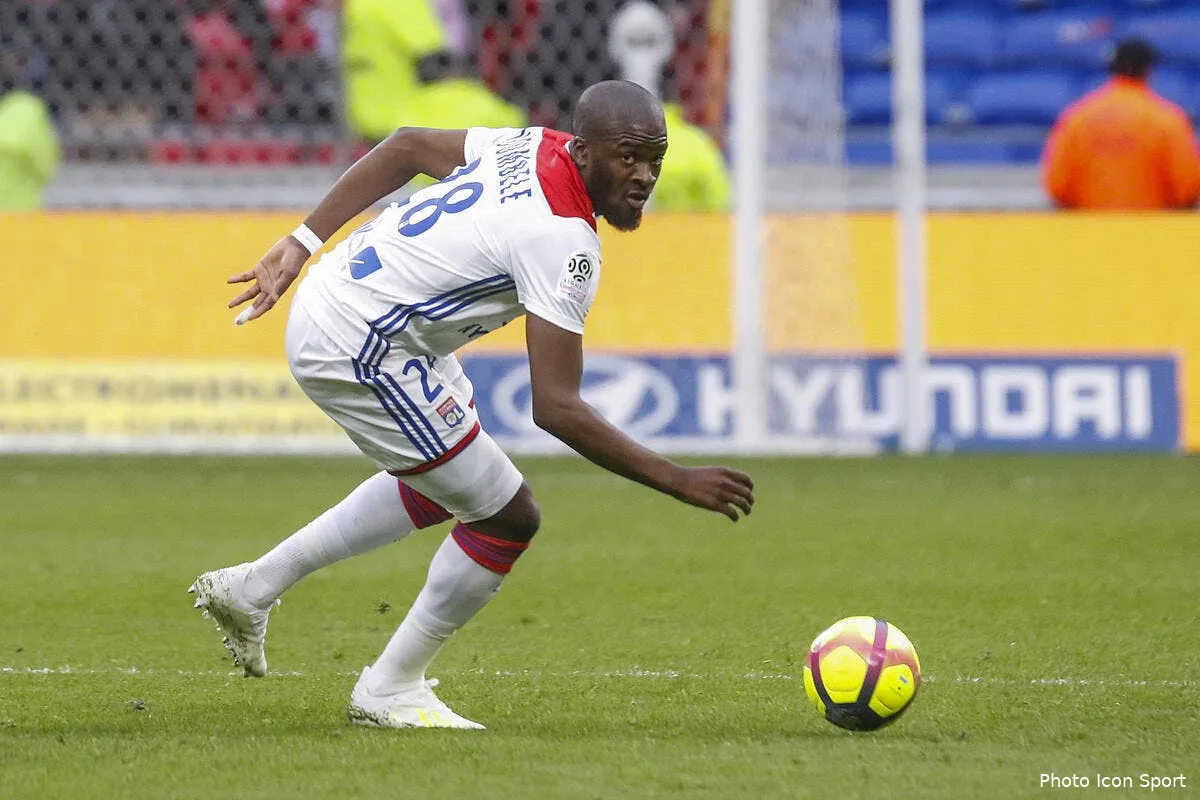 ol christophe dugarry donne le vrai prix de ndombele c est tordant icon bia 060419 44 08252201