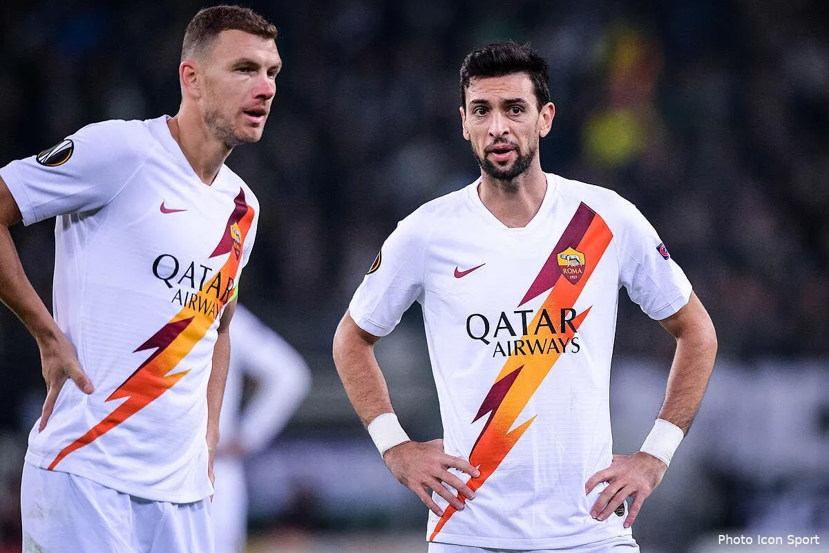 ol coup de froid pastore s eloigne de lyon icon lp 10607299274023