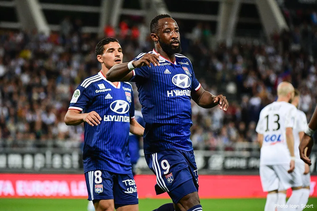 ol dembele a prix reduit grace a depay man united y croit moussa dembele 6265561