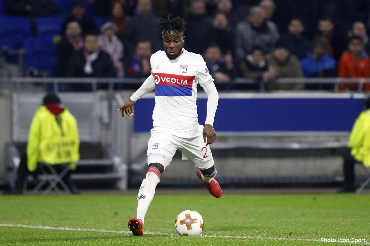 ol dembele ou pepe mais pas les deux cornet reste a l ol iconsport icon bia 150318 05 70229219