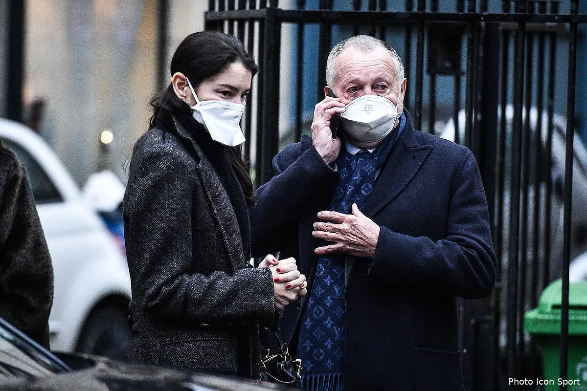 ol depay vendu cet hiver aulas dos au mur icon mm2 8971 302919