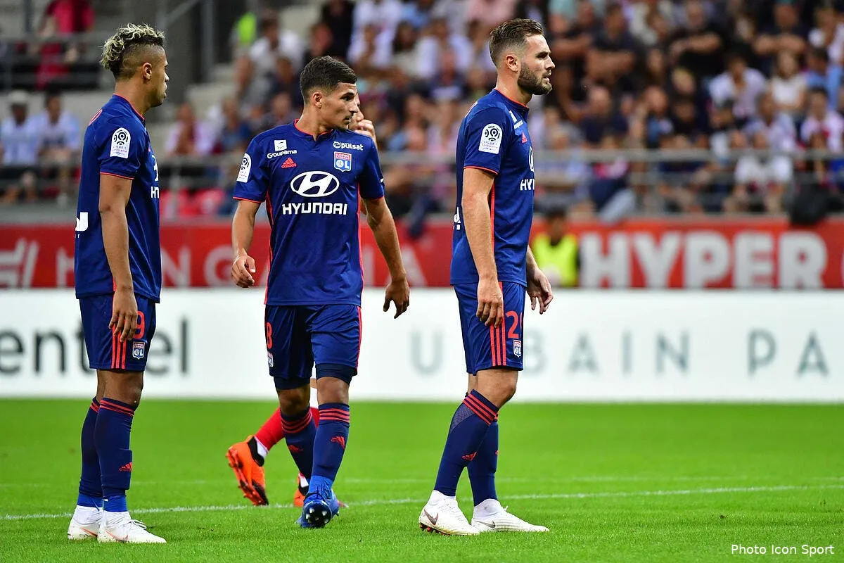 ol deux titulaires sanctionnes genesio ne rigole deja plus iconsport icon win 170818 01 58901228543
