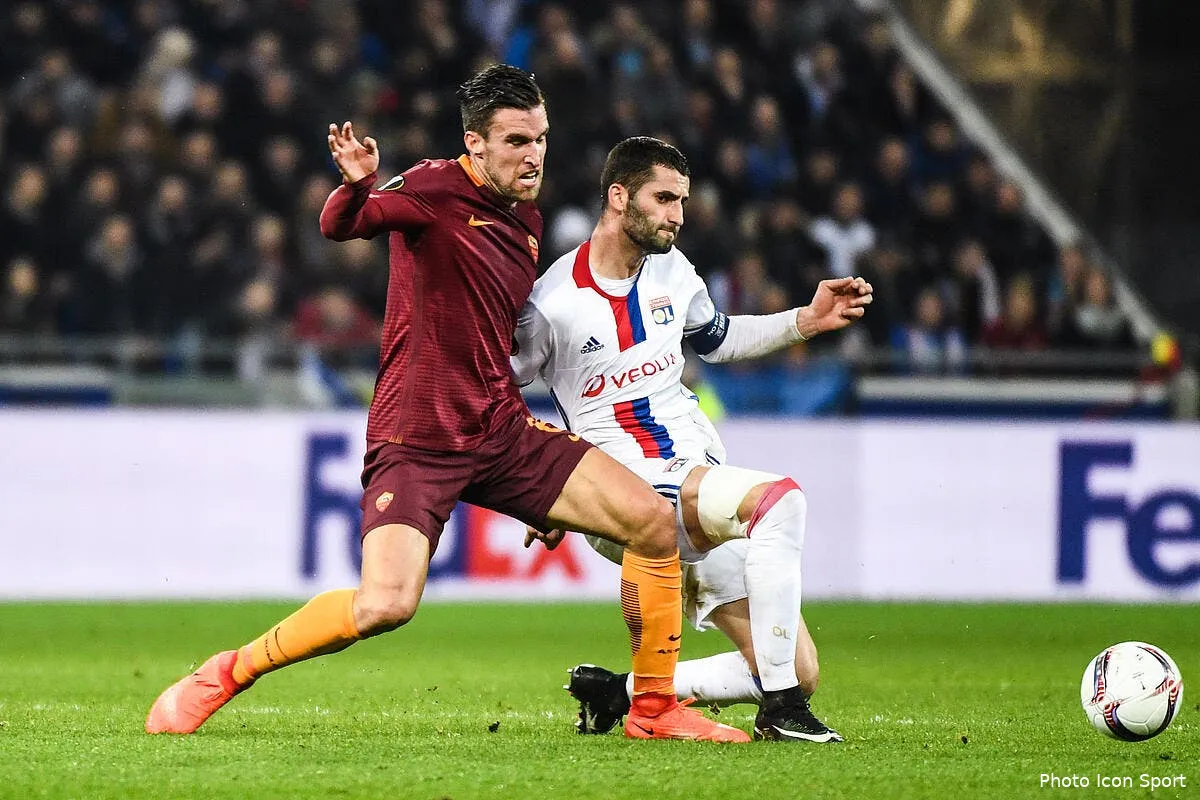 ol devenu indesirable a lyon gonalons dit oui a rome iconsport dib 090317 10 137184547