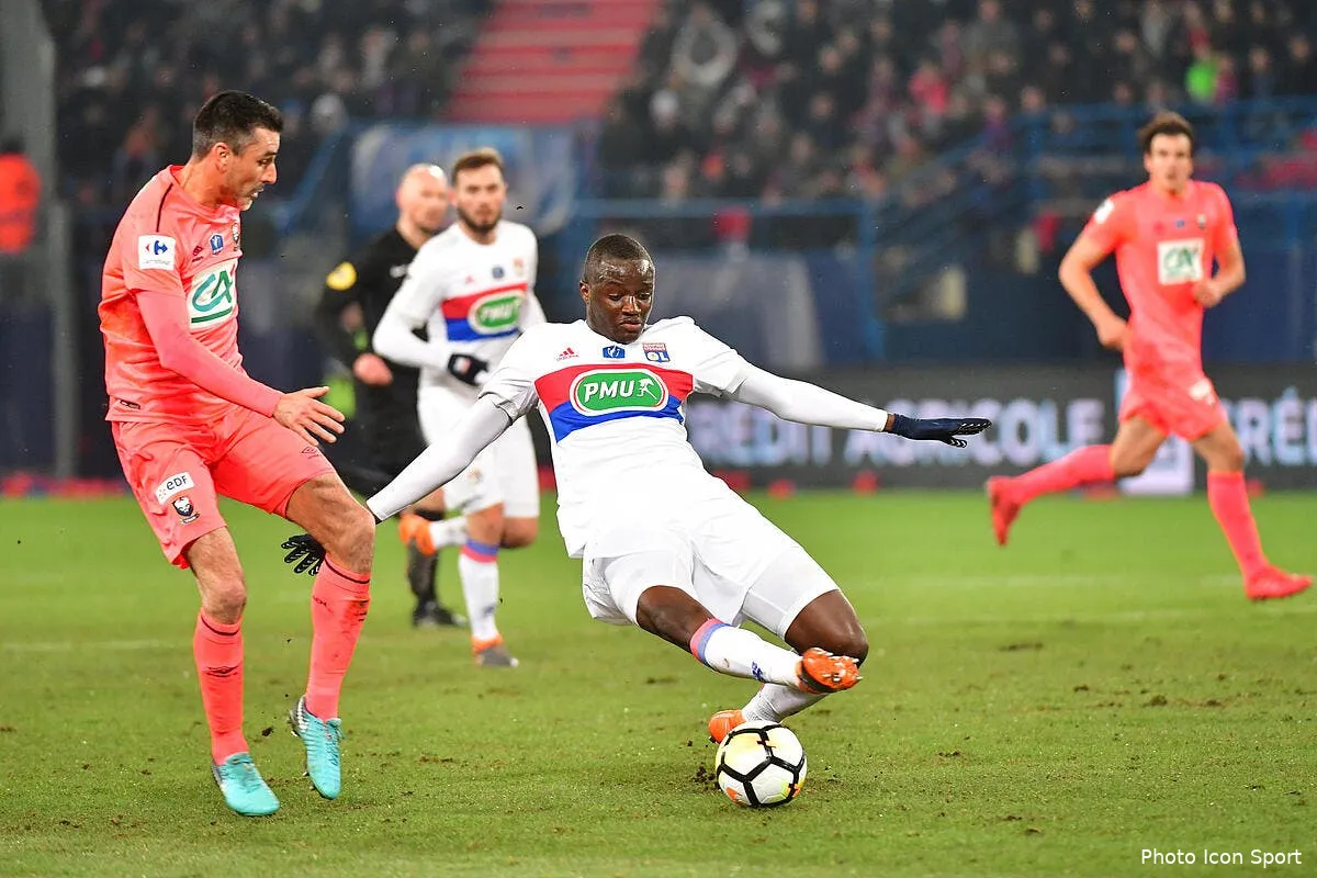 ol diakhaby compare marcelino et genesio et ca pique icon win o10318 01 41525225687