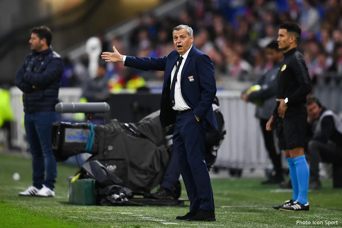 ol en chine les joueurs bossent ca fait drole a genesio icon dim 180519 93 06270665