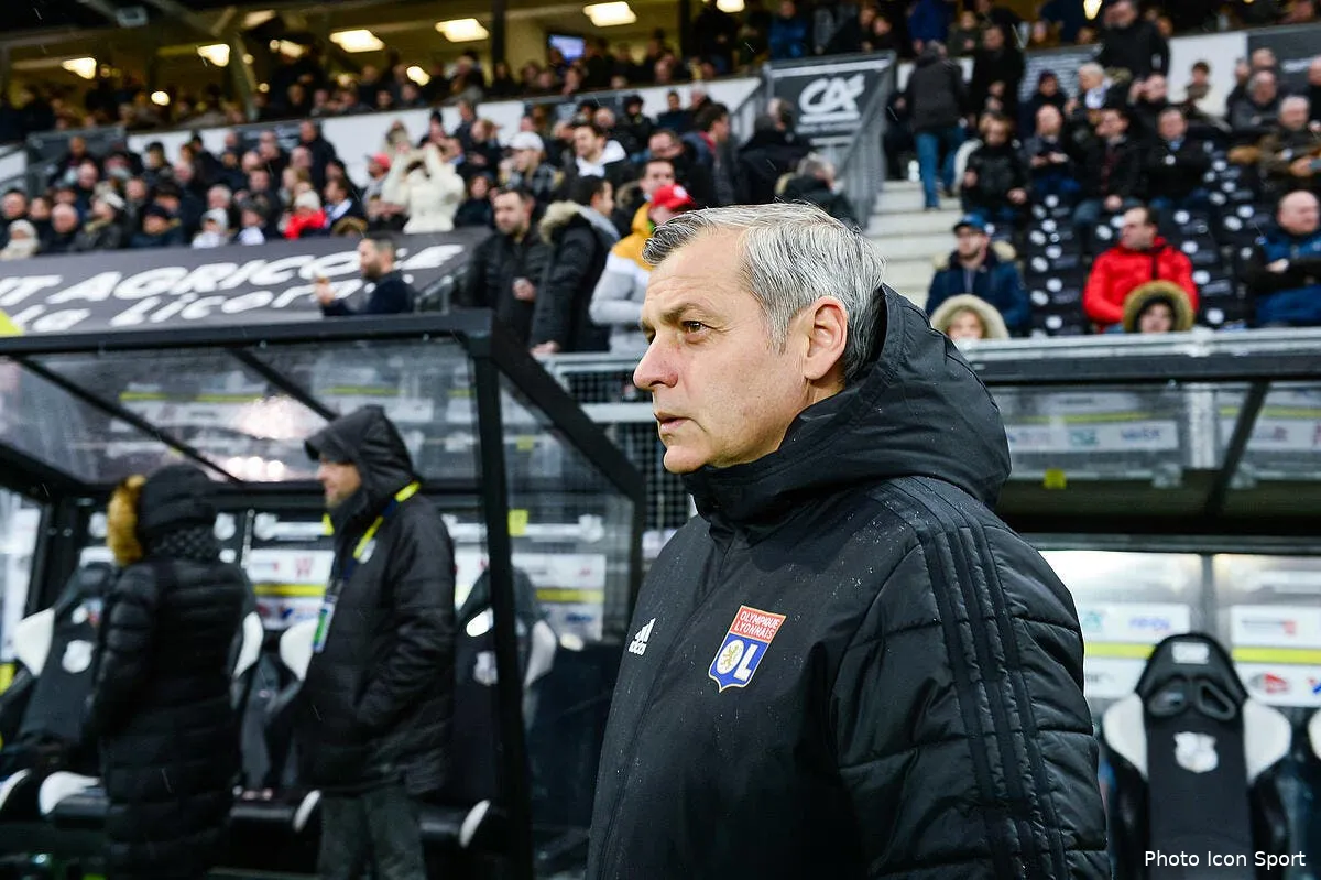 ol entrainer ailleurs qu a lyon ca botte bien genesio icon bap 270119 93 89243771