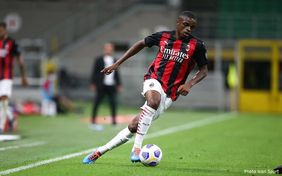 ol et maintenant lyon pleure pierre kalulu icon lp 11693091293817