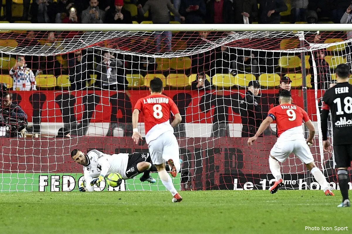 ol et pourtant anthony lopes avait sorti le grand jeu iconsport icon anp 040218 05 04209029