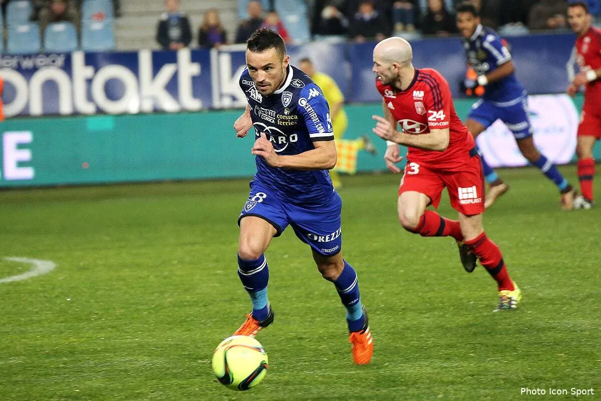 ol gael danic est pret a revenir a lyon mais iconsport mae 300116 05 05140818