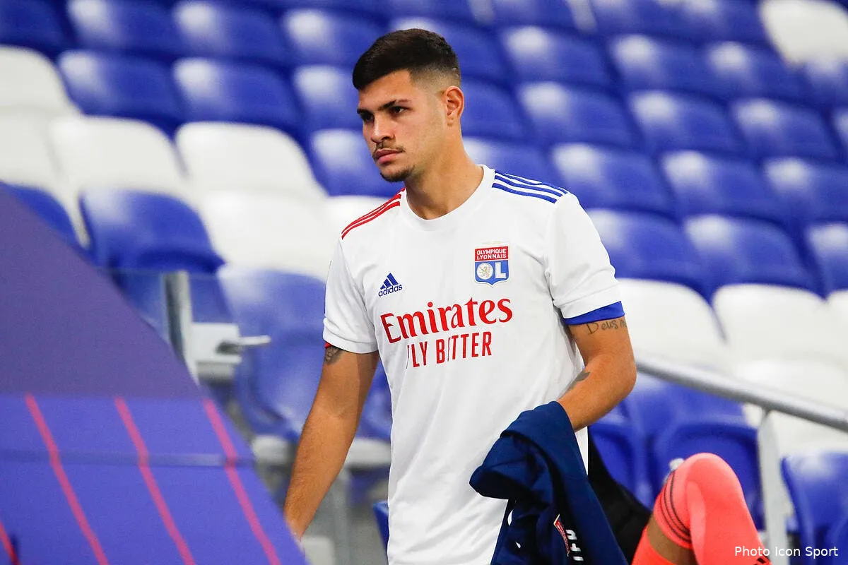 ol garcia explique comment bruno guimaraes a perdu de son eclat bruno guimaraes 4 300949