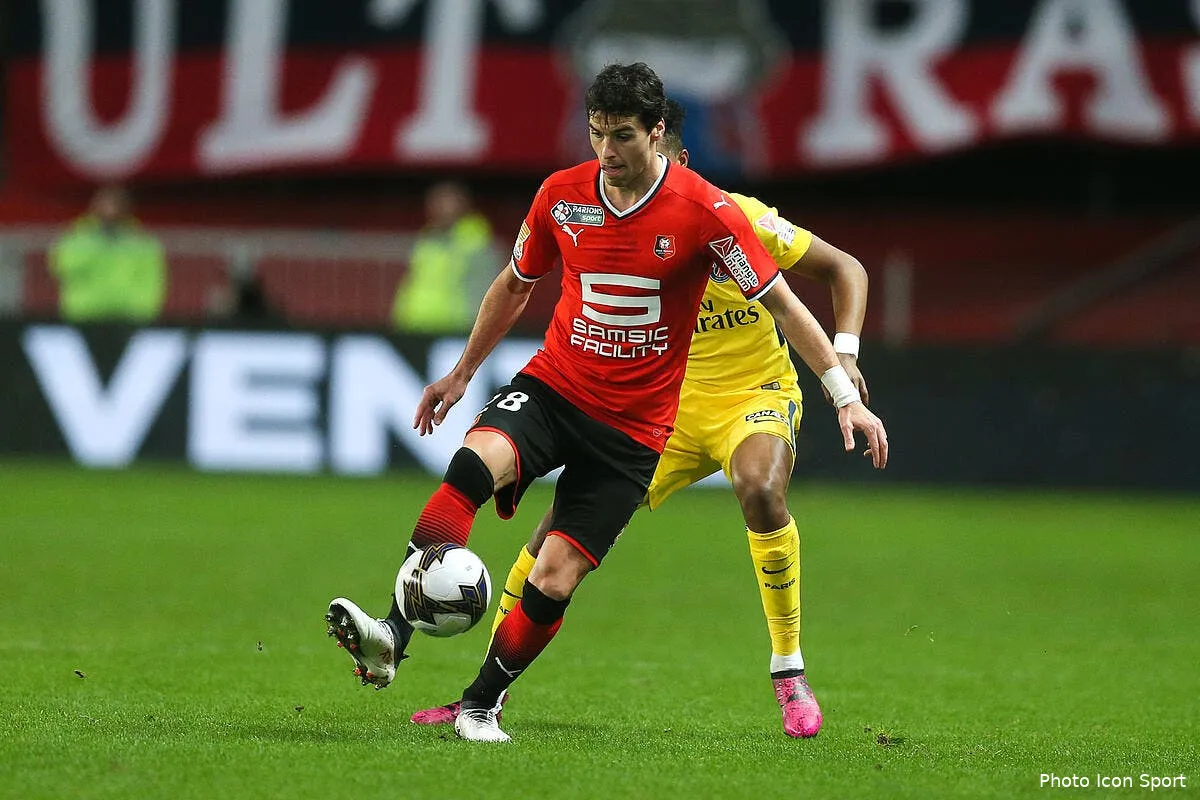 ol genesio decide de bloquer yoann gourcuff comme neymar gourcuff 19209477