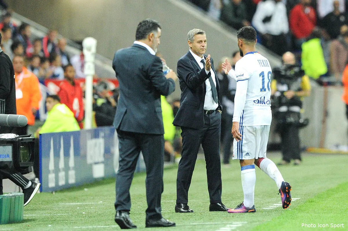 ol genesio est cash taper l asse c est bon mais ca vaut que 3 points iconsport jpt 021016 10 02197871