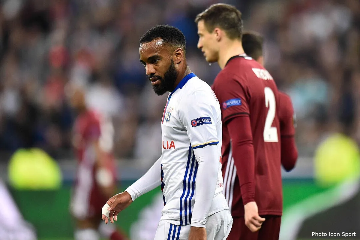 ol genesio ne sait pas quand lacazette reprendra iconsport laf 140317 11 26177996