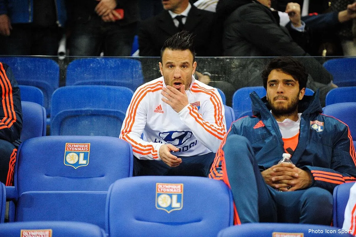 ol genesio reagit a la plainte contre valbuena iconsport jpt 150416 08 10141210