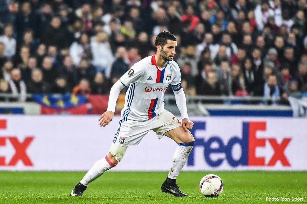 ol gonalons attend toujours une reponse pour sa prolongation a lyon iconsport dib 090317 10 112 1176352