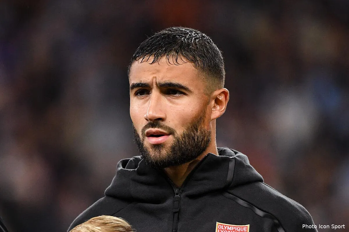 ol i recoup the ball fekir fait le buzz iconsport icon dib190818 14 92230989