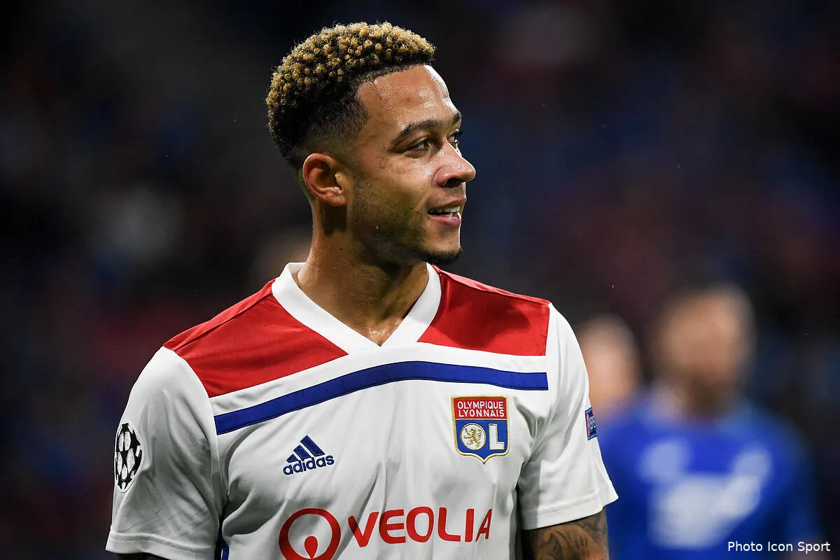 ol inadmissible dugarry enrage contre memphis depay iconsport icon dib 071118 11 22235607