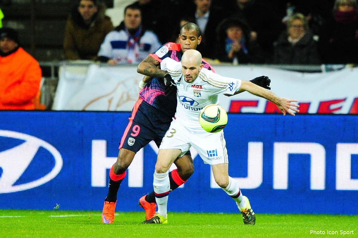 ol jallet ne dirait pas non a un transfert a bordeaux cet ete iconsport jpt 030216 08 24181738