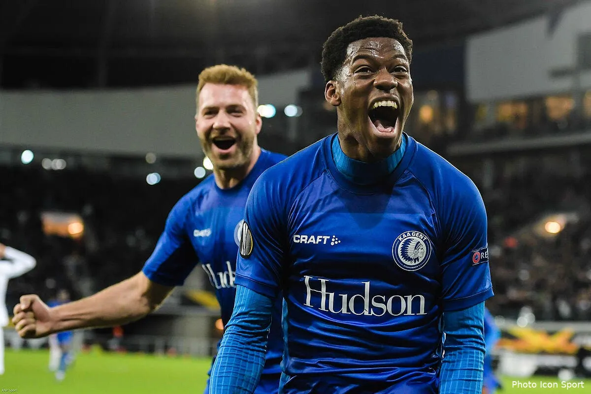 ol jonathan david file sous le nez de lyon au mercato icon 407414592282071