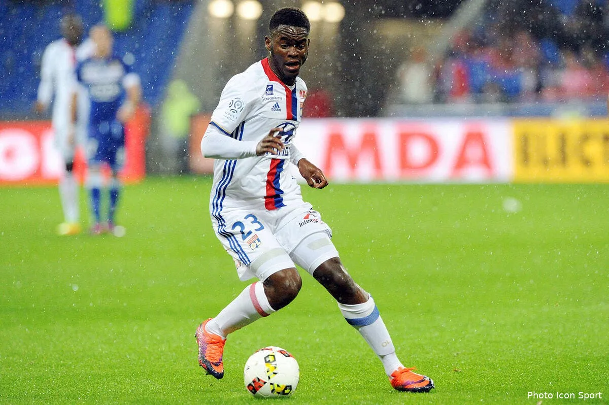 ol jordy gaspar solde son compte a lyon iconsport jpt 051116 04 32 1183499