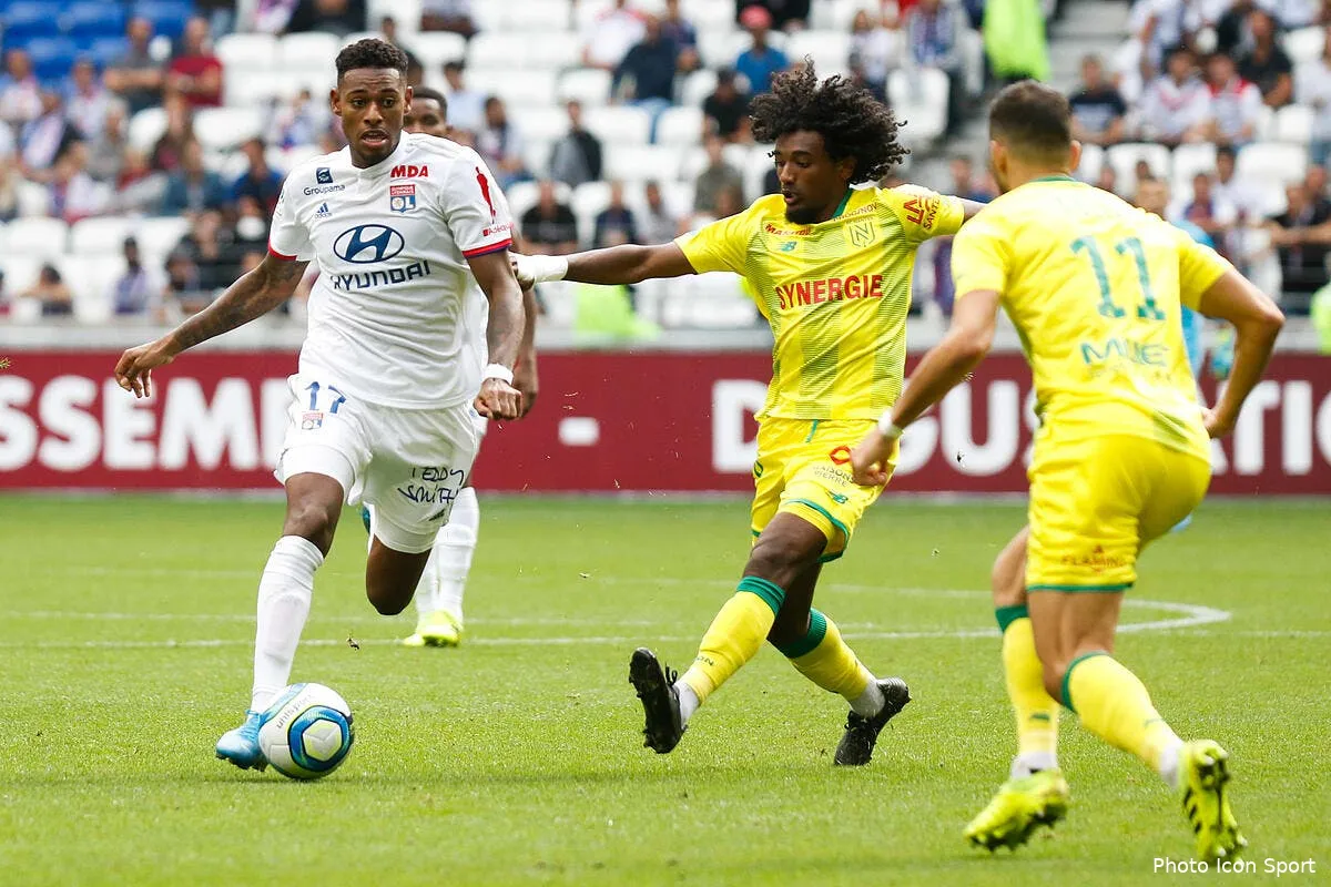 ol juninho allume des joueurs lyonnais icon bia 280919 93 53265803