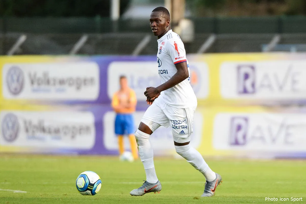 ol juninho ne le retient pas il hesite entre trois clubs icon bap 200719 93 107261843