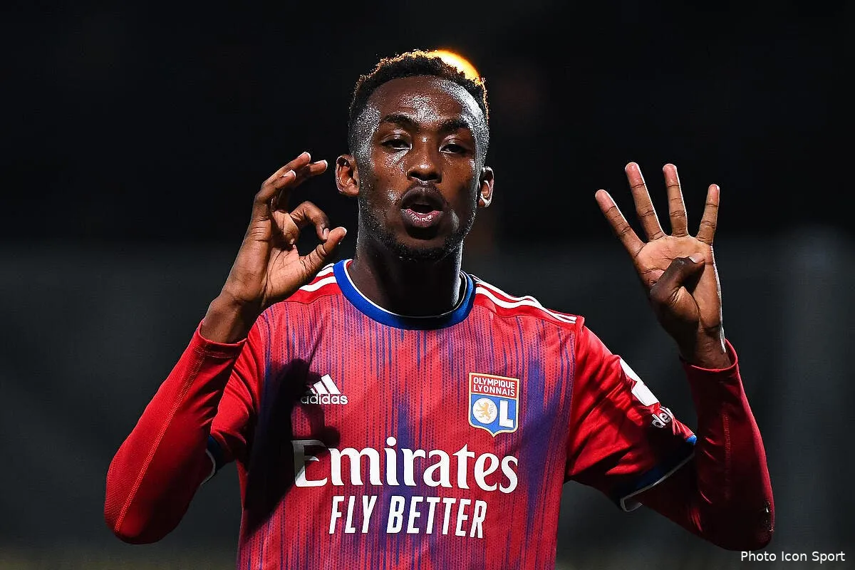 ol kadewere pour 12 me lyon a recrute un felin icon bap 221120 93 090 301033