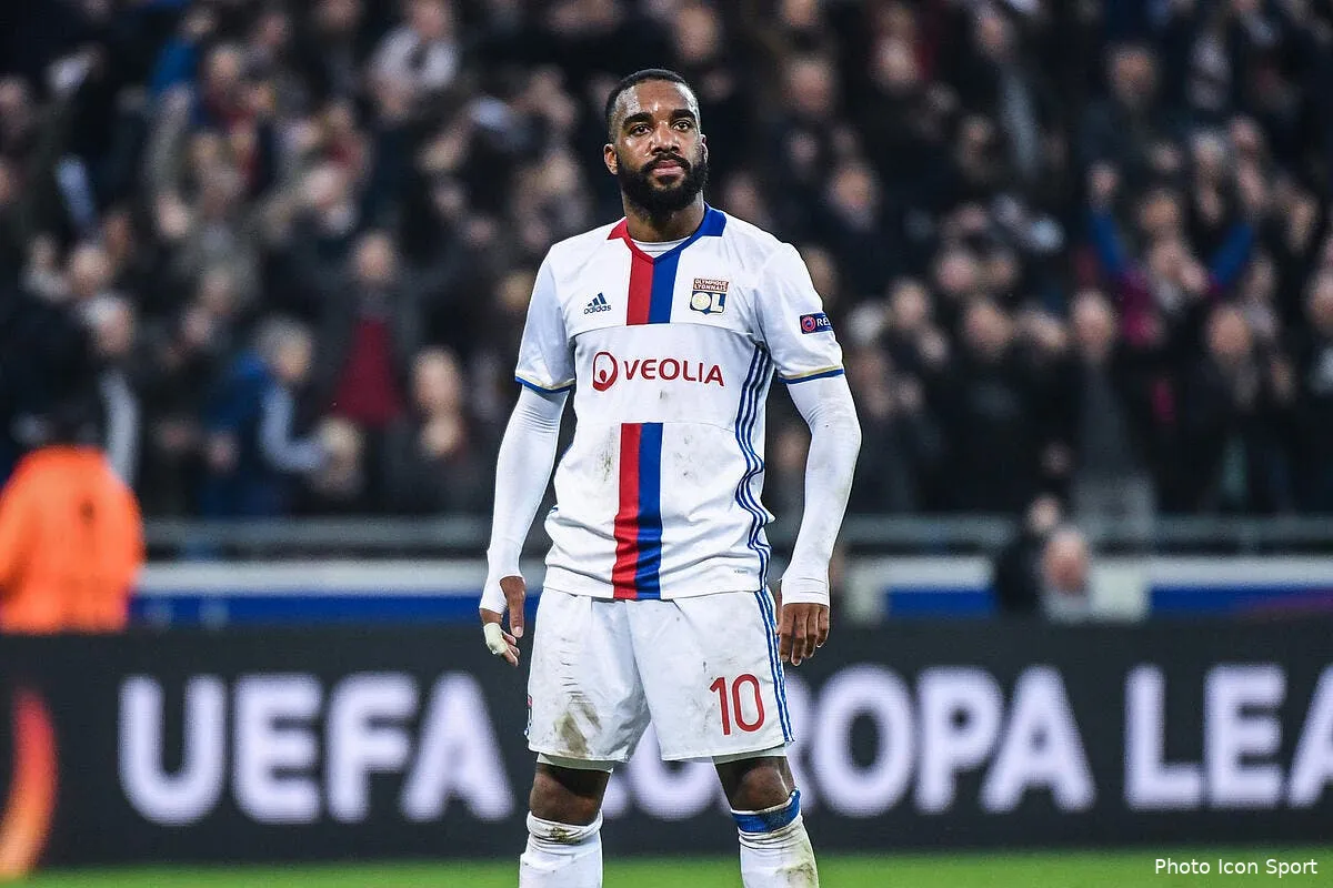 ol l agent de lacazette dement un accord avec l atletico madrid iconsport dib 090317 10 67174480