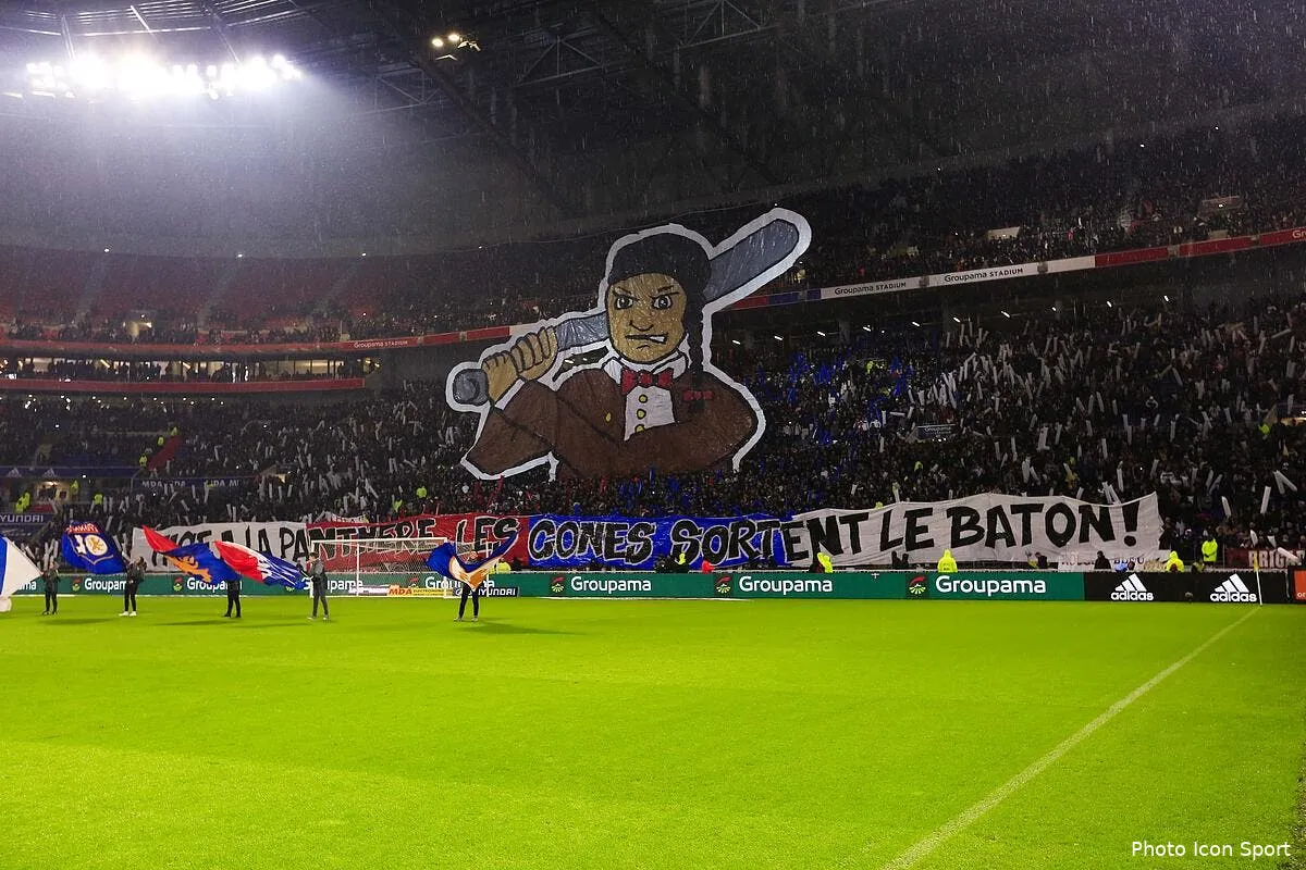 ol l ambiance de lyon des guignols a cote du chaudron selon gasset iconsport icon bia 231118 08 14237289