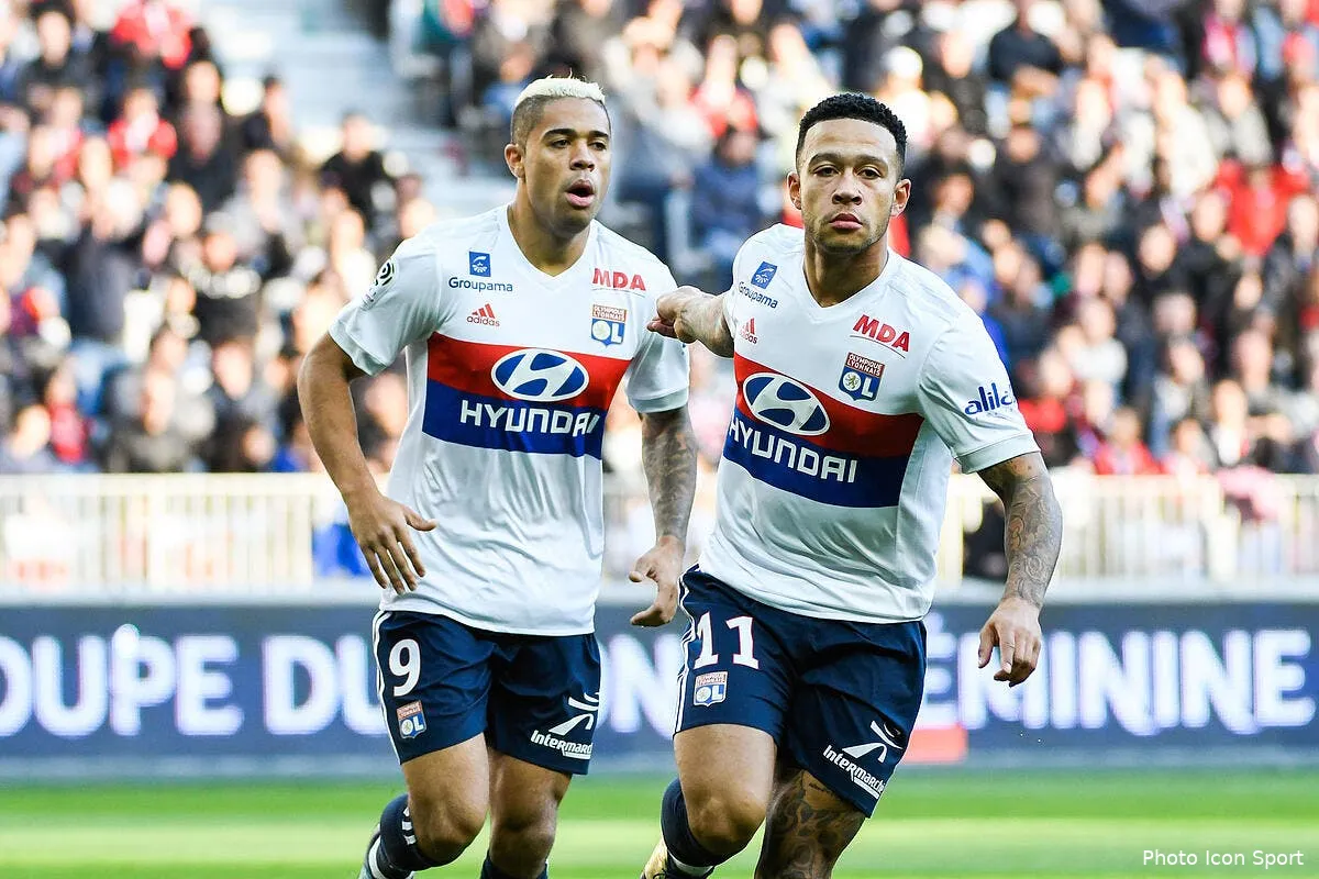 ol l attaque de lyon est en feu mariano s en regale icon del 261117 05 27201339