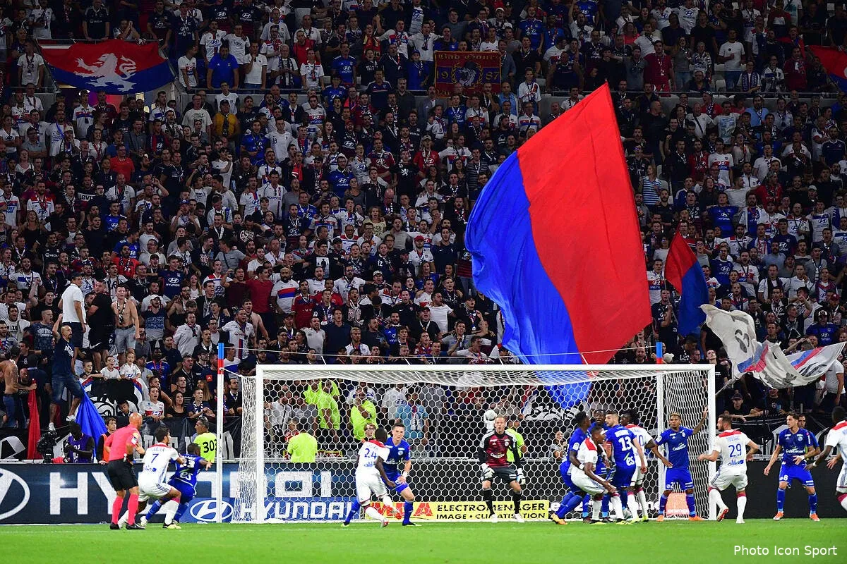 ol l ol a fait un choix tres malin en ligue des champions iconsport icon win 240818 01 59456230333