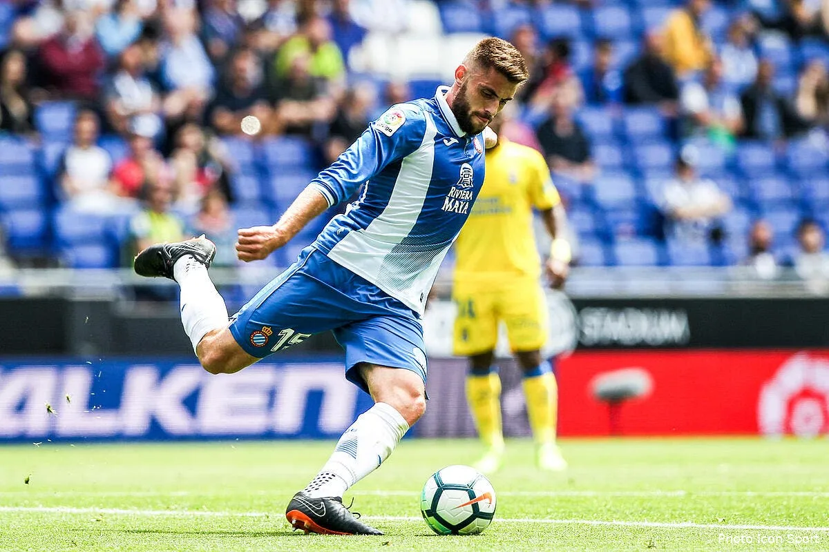 ol l ol flaire le bon coup du cote de barcelone au mercato iconsport icon acp 280418 45 07226063