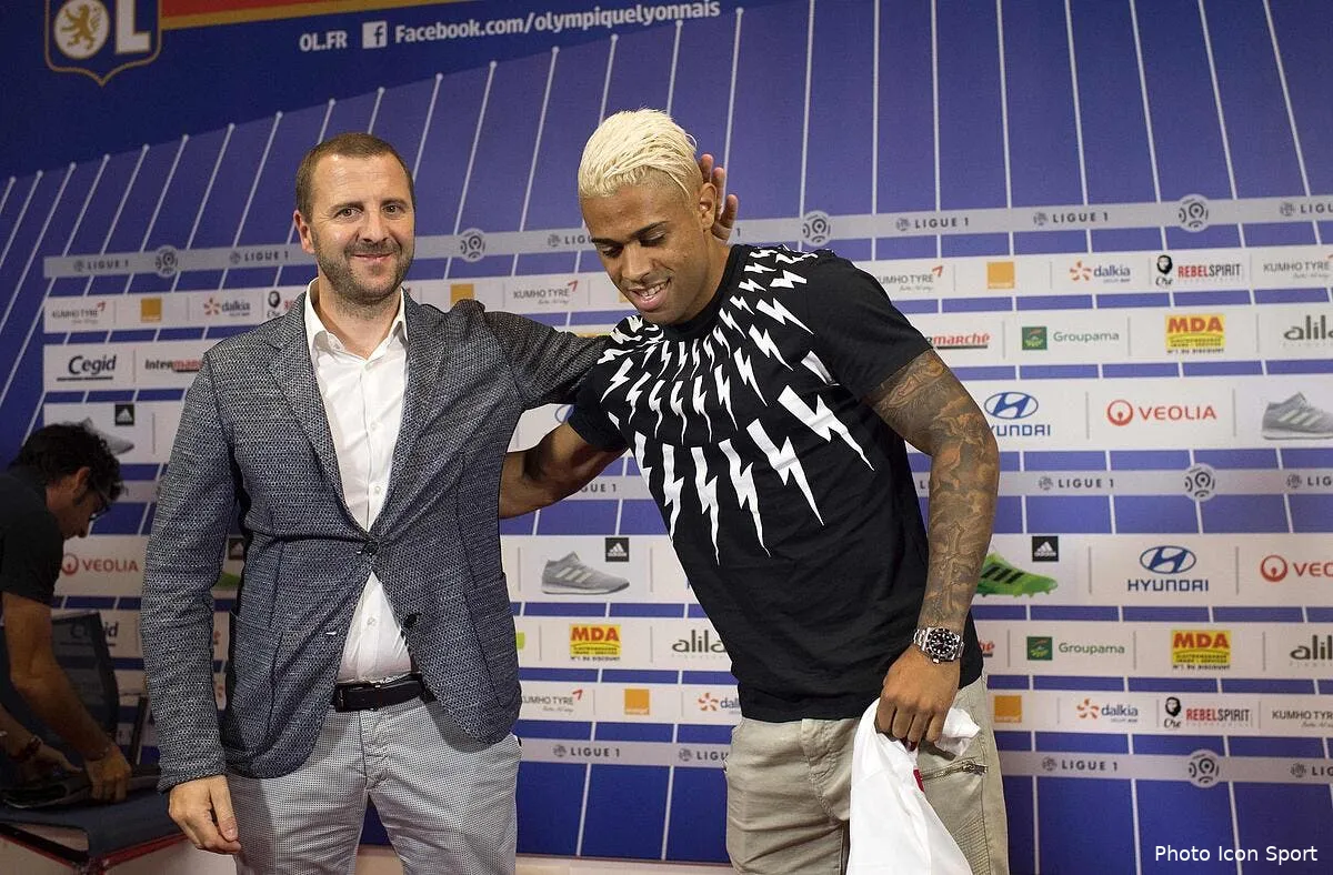 ol l ol pense toujours battre le psg au mercato avec cet atout iconsport icon laf 300617 05 02221699