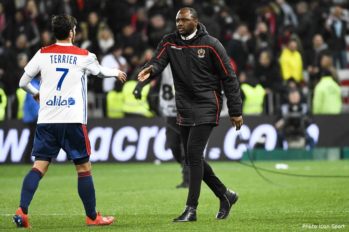 ol l ol reve d un grand entraineur et coche le nom de vieira icon zua 100219 08 11245553