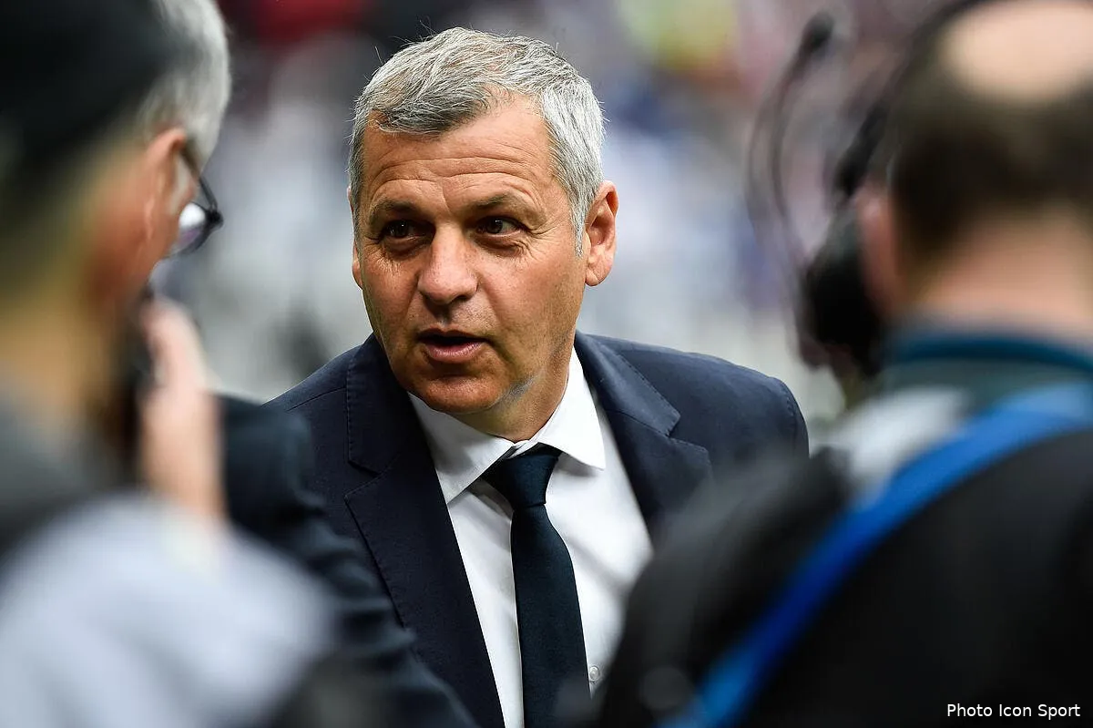 ol l om chouchou des medias genesio n en revient pas iconsport icon laf 280418 11 36217797