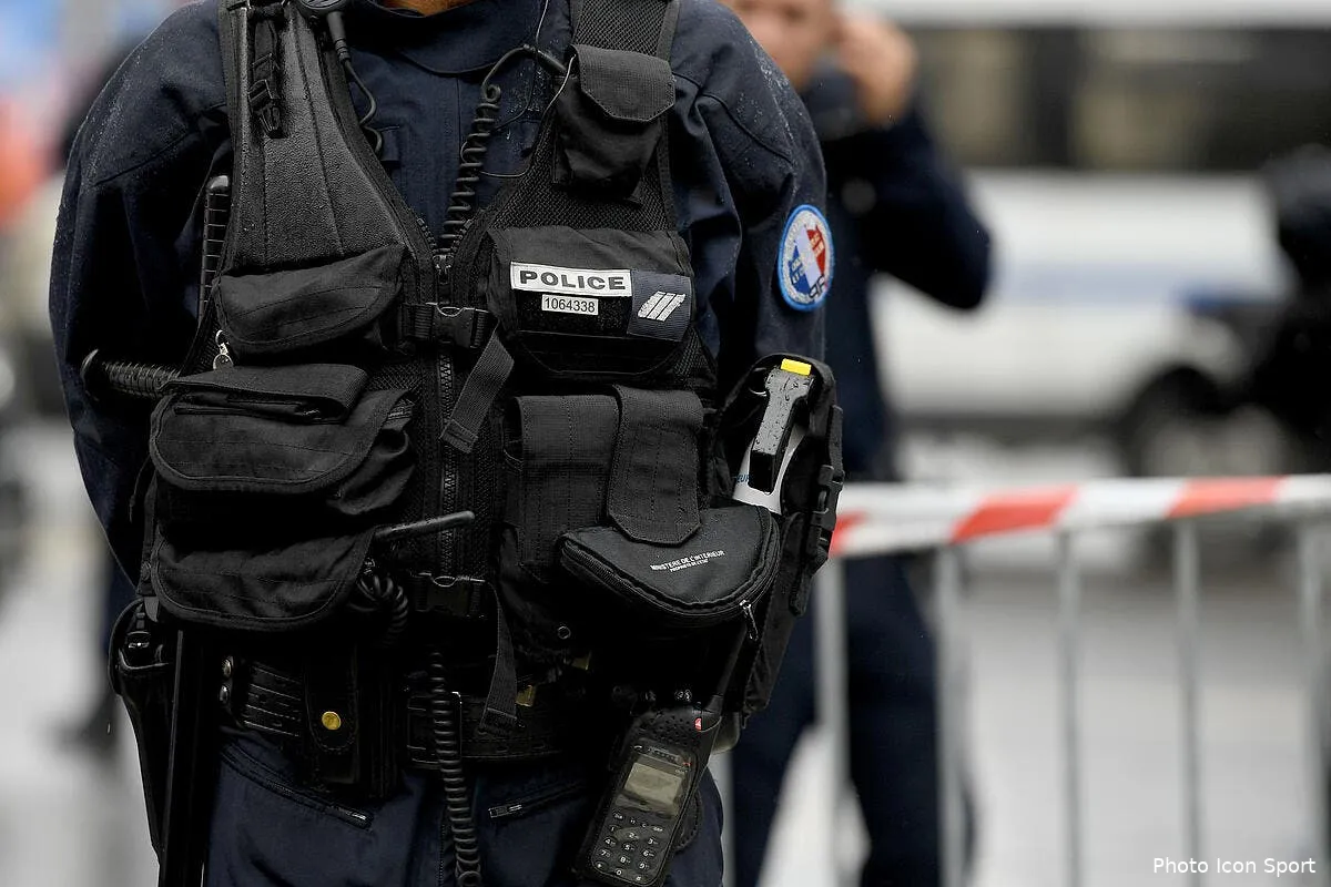 ol la bagarre entre supporters a fait craindre le pire iconsport gep 120616 01 05160390