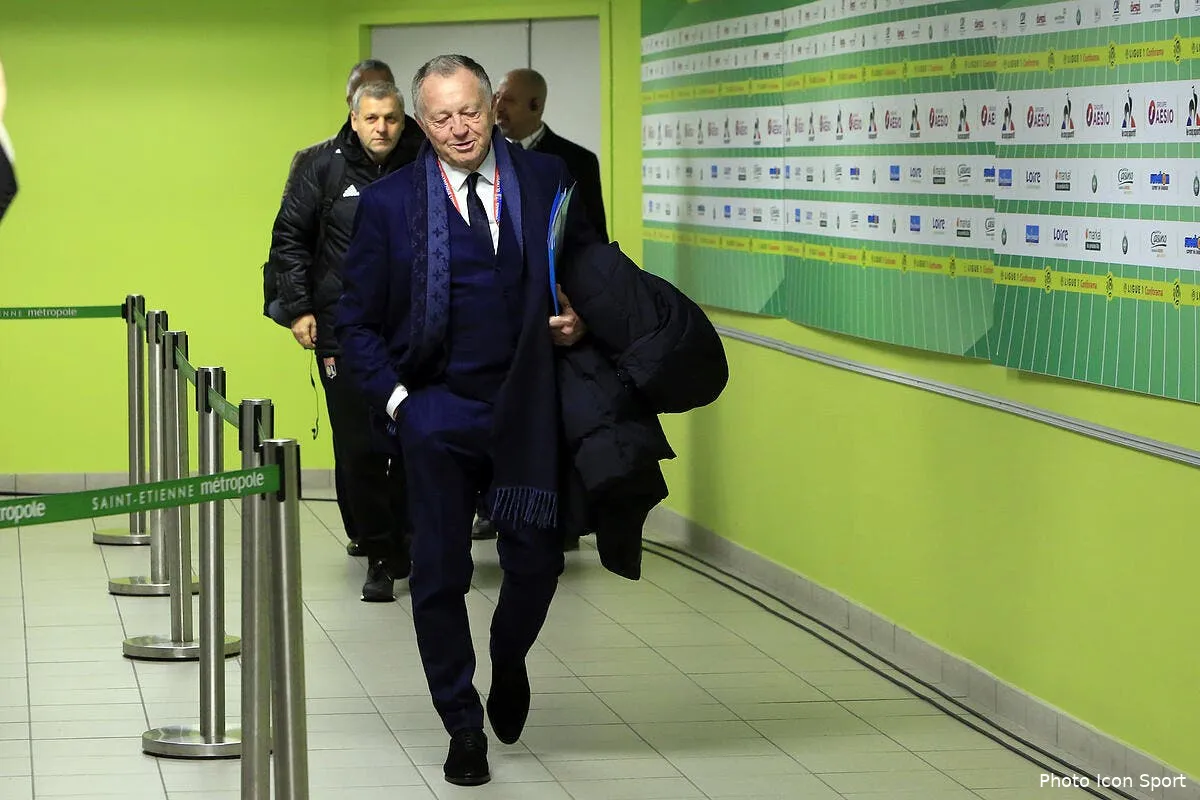 ol la decla d aulas provoque un clash a rmc icon bia 200119 01 19245409