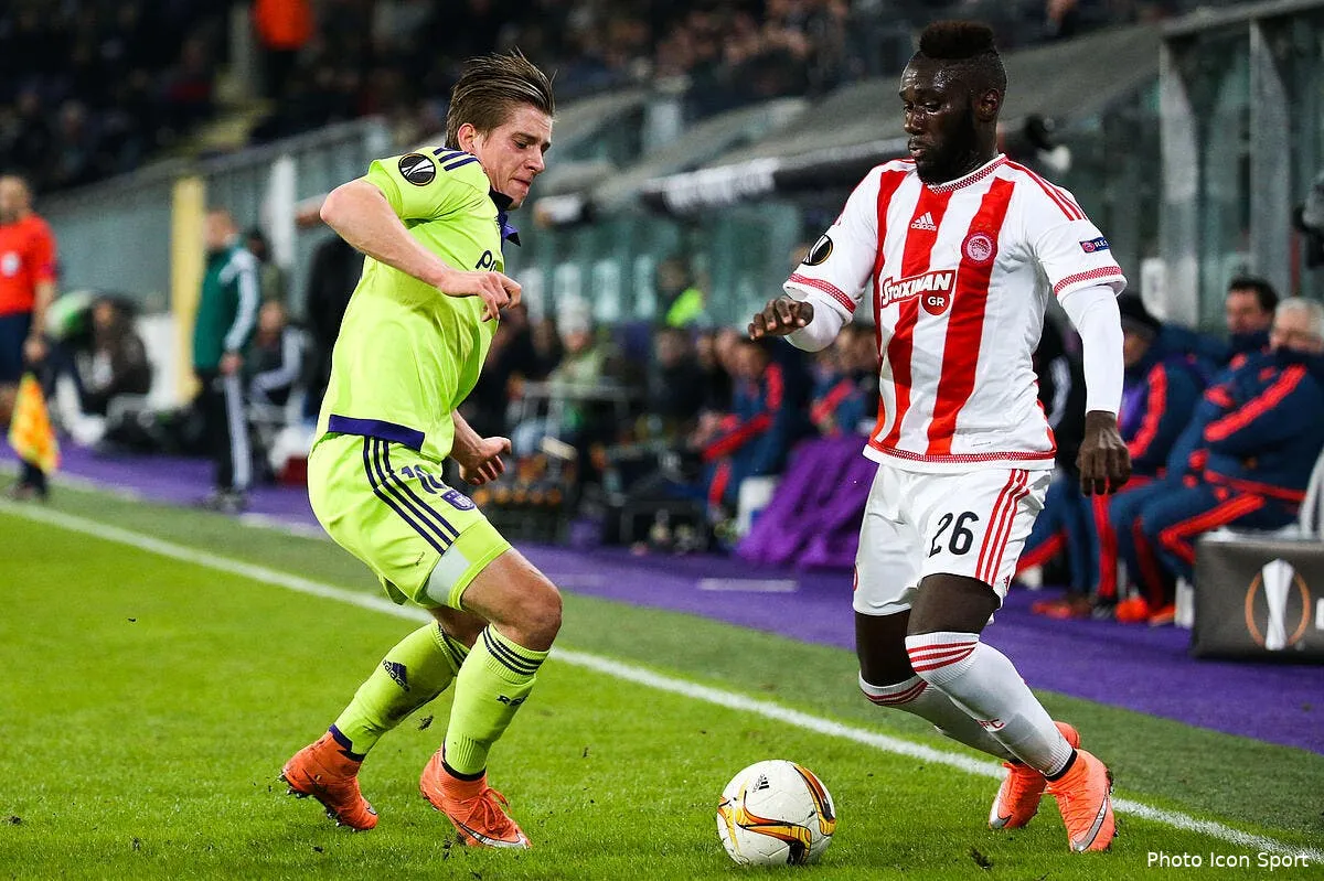 ol la priorite pour l arriere gauche devoilee iconsport blg 180216 10 02147546