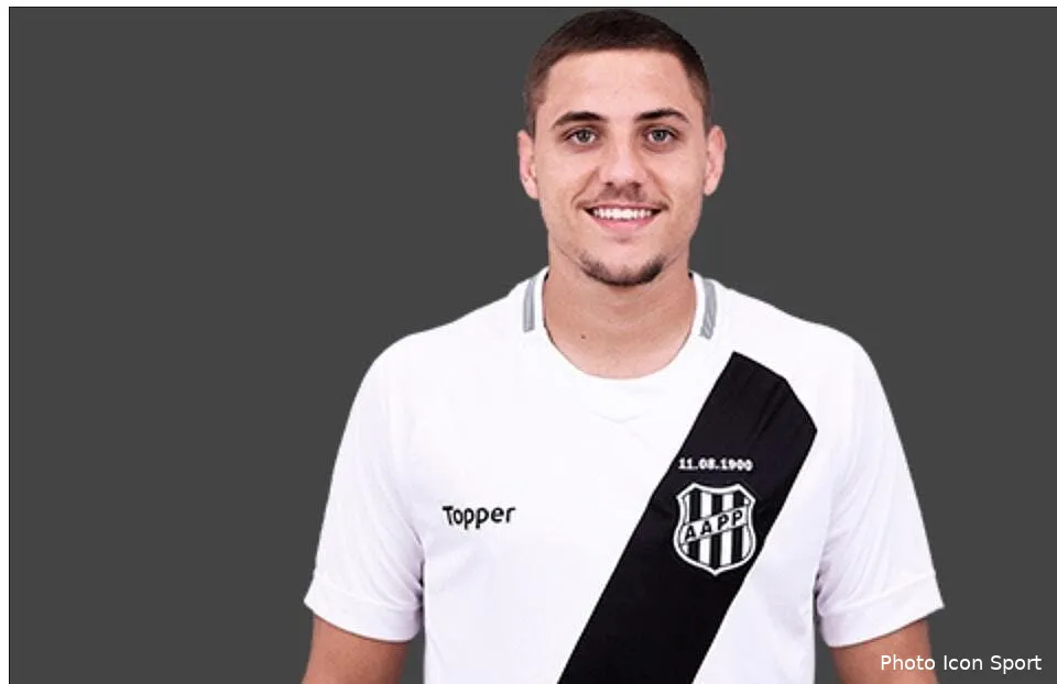 ol la surprise xxl camilo signe a lyon camilo276759