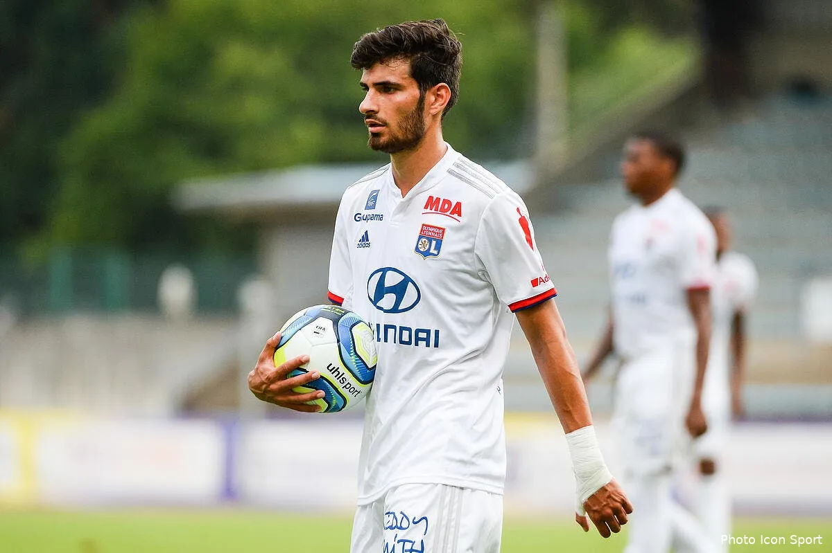 ol la tuile terrier se blesse a l echauffement contre arsenal icon bap 200719 93 94259907