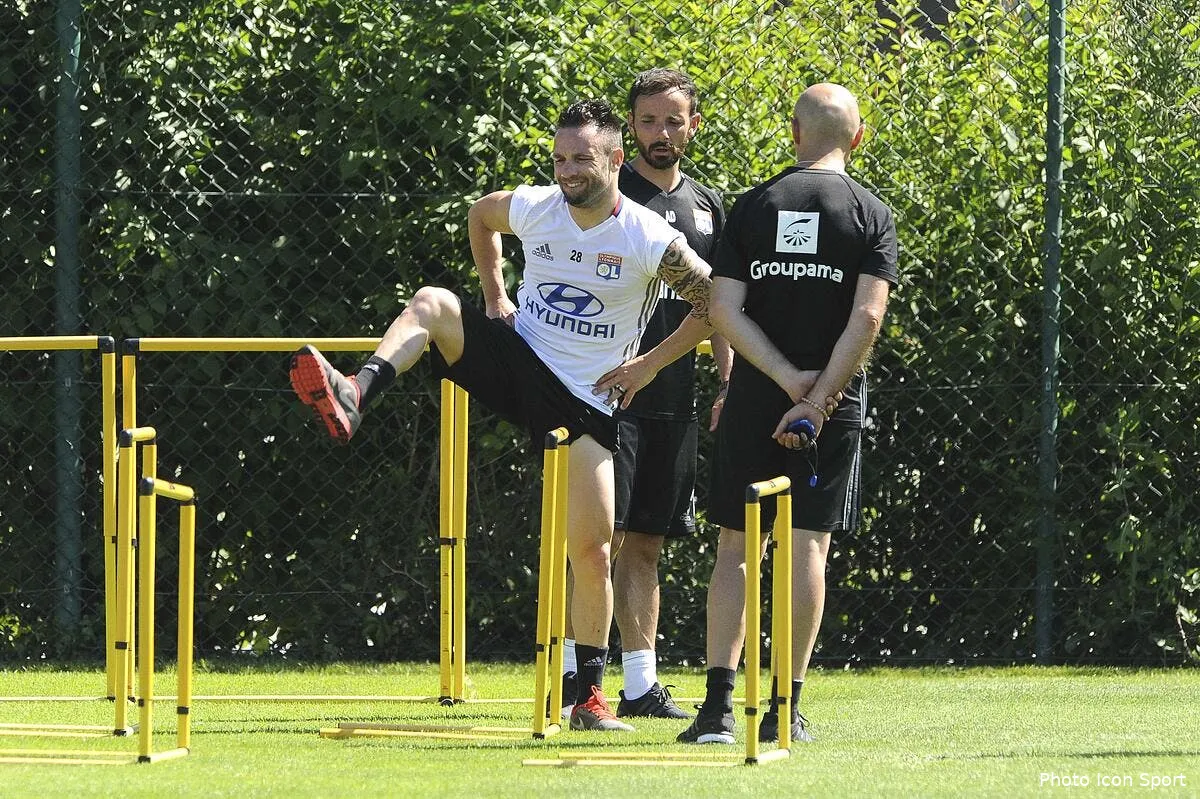 ol la turquie attend valbuena dans les prochains jours iconsport jpt 240616 05 11148464