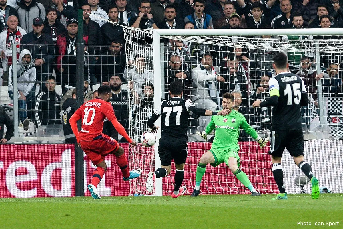 ol lacazette forfait contre monaco mais apte pour l ajax lacazette 43177474