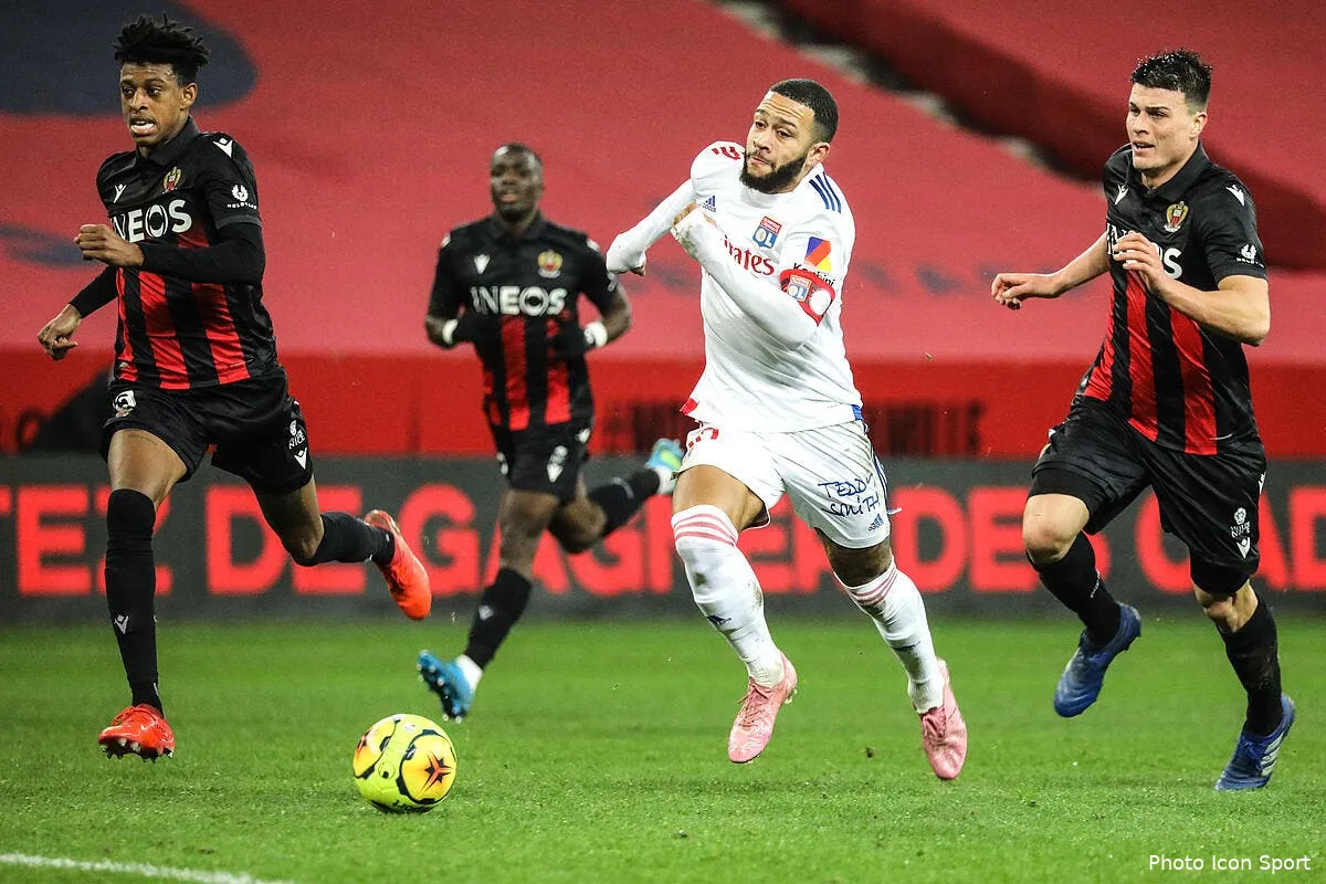 ol le barca est clair avec depay lyon exulte icon 816a1081 303665