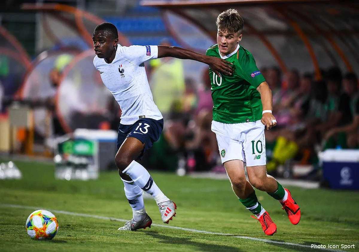 ol le bayern degaine lyon n avait vraiment pas besoin de ca pierre kalulu283509