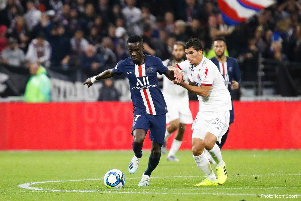 ol le clan aouar se met a table avec le psg icon bia 220919 08 19276447