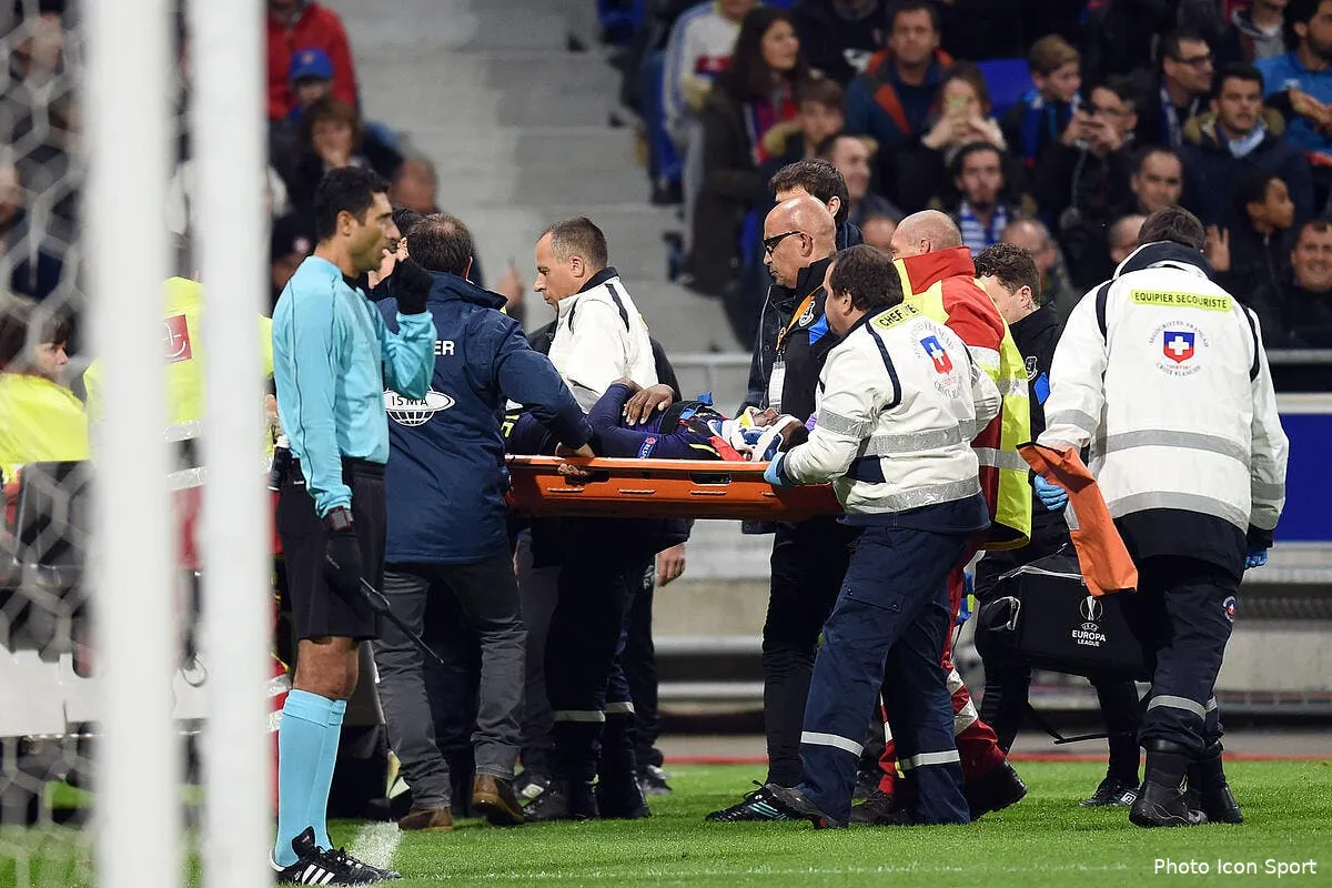 ol le comportement des joueurs d everton qui fait scandale a lyon iconsport icon dim 021117 01 02 1198557