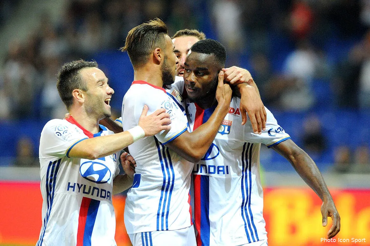 ol le groupe sans mateta a lorient iconsport jpt 210916 05 60155932