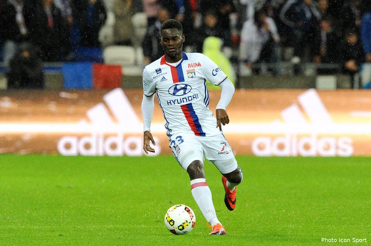 ol le mauvais perdant aulas charge l agent de gaspar iconsport jpt 051116 04 28181270